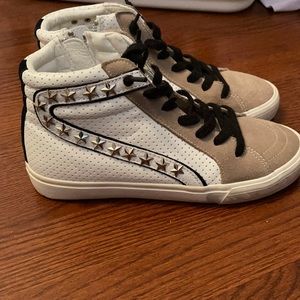 Vintage Havana high top sneakers